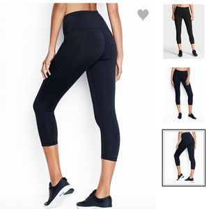 Knockout by Victoria Sport high-rise pocket capri